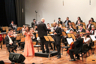 Quinta Sinfônica - Dia das Crianças - Solistas Elisa Lopes e Juliano Barreto - 2015